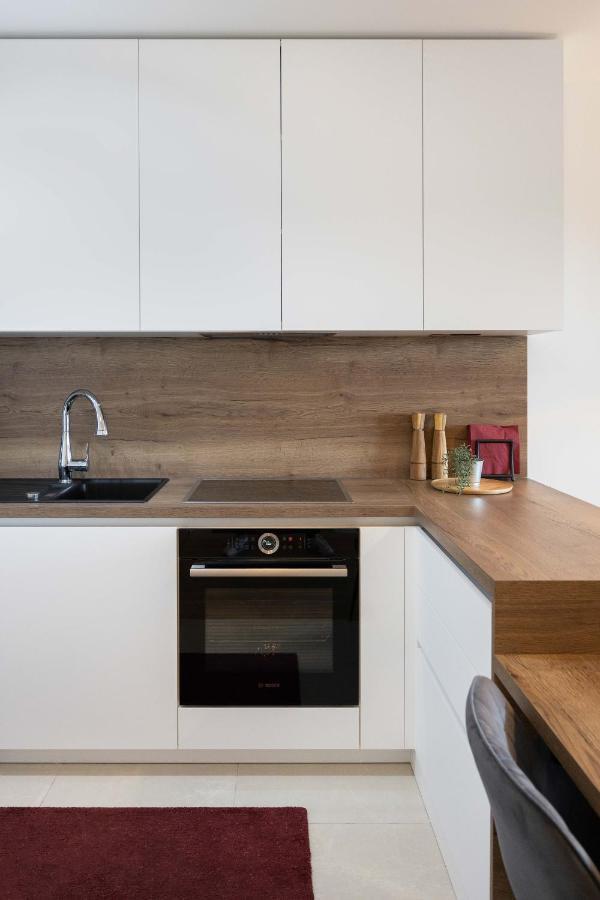 Stylish 2Bdr Apartment- Free Garage Zagreb Exterior photo
